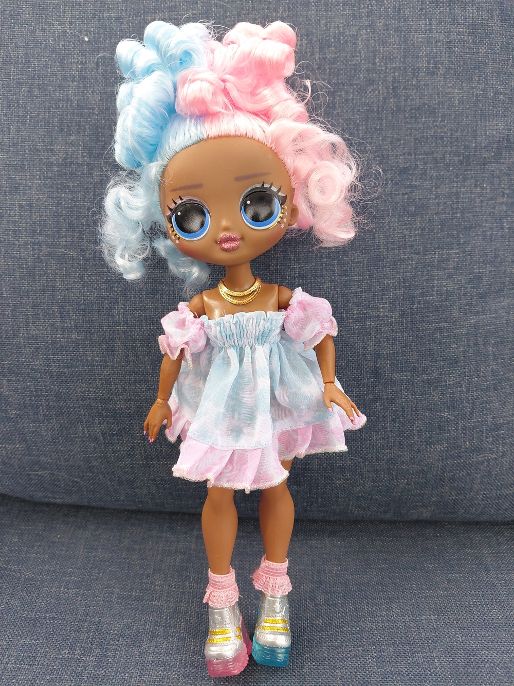 L.O.L. Surprise! OMG Sweets Fashion Doll Remix Series MGA Entertainment